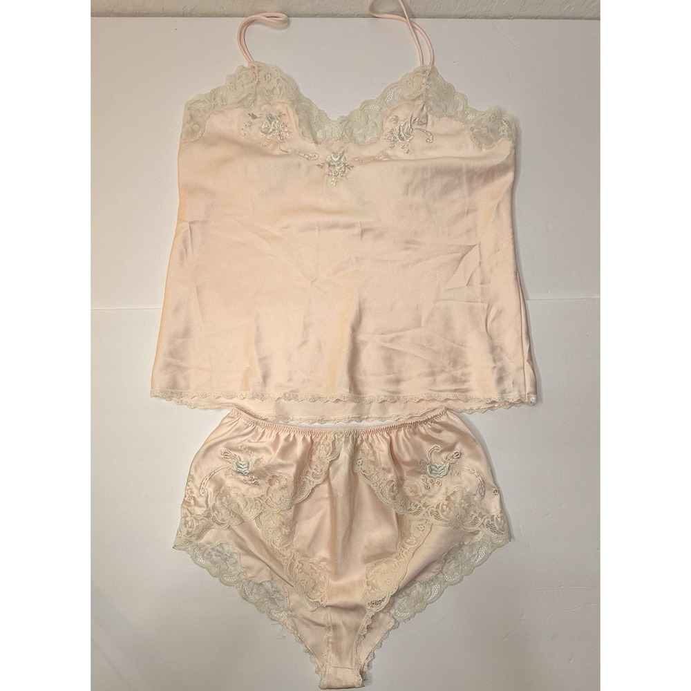VINTAGE Sara Beth Pink Lace Appliqué Faux Pearls Womens Size 6/Med Sexy Intimate